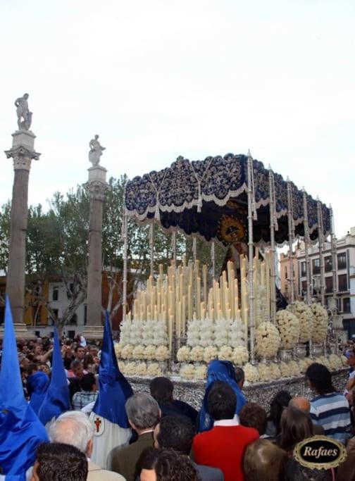 Puerta De San Juan Apartman Sevilla Kültér fotó